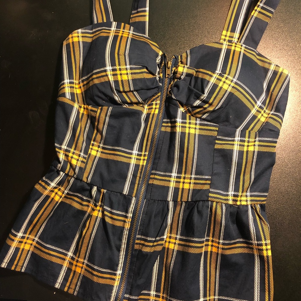 Beautiful plaid top